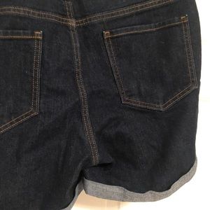 Old navy dark wash jean shorts